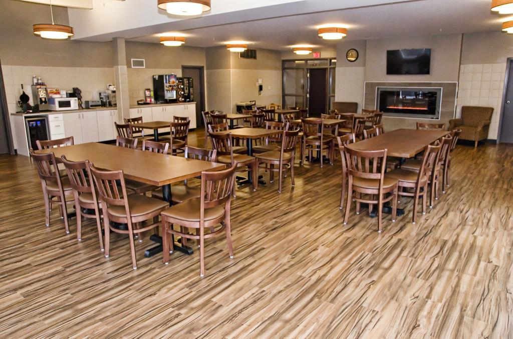 Lakeview Inns & Suites - Brandon Exteriér fotografie